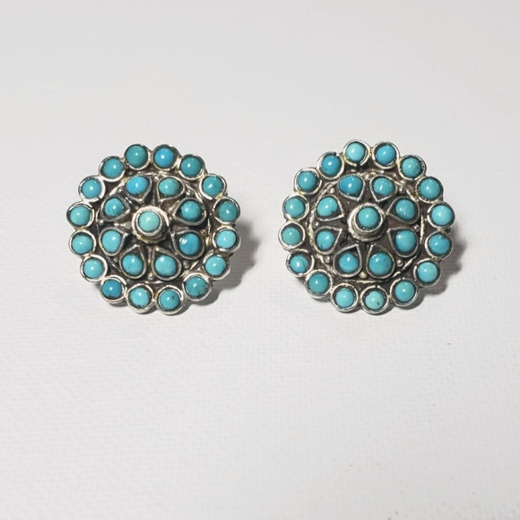 Jewelry - 🌼Vintage sterling turquoise cluster earrings, 1"